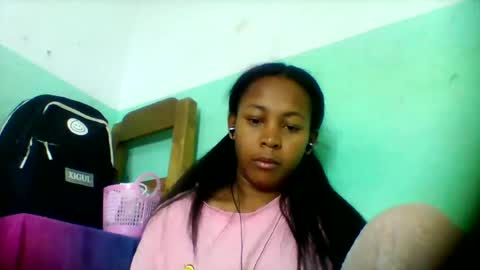 sandra1253099 online show from 06-13-26, 07:17