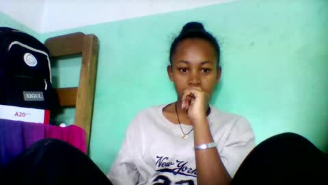 sandra1253099 online show from 06-21-26, 07:11