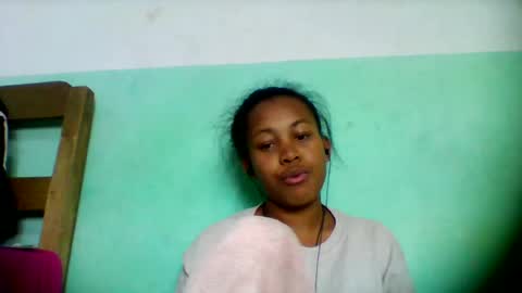sandra1253099 online show from 06-21-26, 08:00