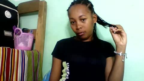 sandra1253099 online show from 07-21-26, 07:43