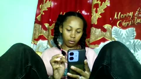 sandra1253099 online show from 07-26-26, 06:04