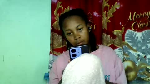 sandra1253099 online show from 07-27-26, 06:37