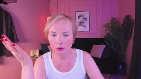Sandra online show from 01-26-25, 08:57