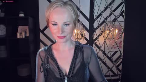 Sandra online show from 02-14-25, 11:42