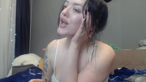 sandra_smith3007 online show from 02-06-25, 06:56