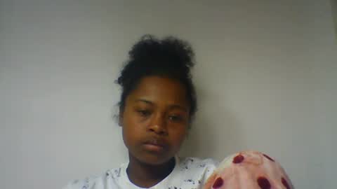 Snapshot of sandraalyd chatting on 07-19-26, 07:17 sandraalyd online show from 07-19-26, 07:17