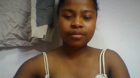 Snapshot of sandraalyd chatting on 07-28-26, 07:04 sandraalyd online show from 07-28-26, 07:04
