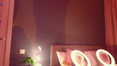 Sandy  online show from 02-11-25, 04:11