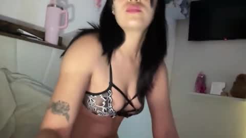 SANDRABREEZE online show from 05-16-26, 05:48