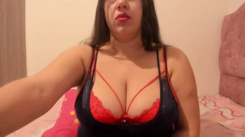 Snapshot of sandraclarkx69 chatting on 06-17-26, 12:07 sandraclarkx69 online show from 06-17-26, 12:07