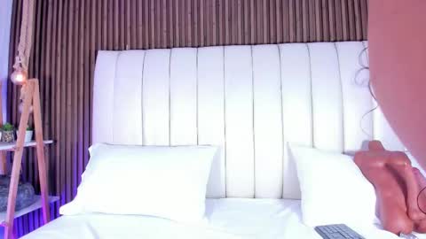 Sandra online show from 02-07-26, 01:20