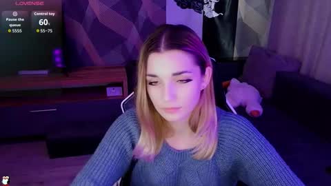 sandy_belle88 online show from 10-09-25, 08:12