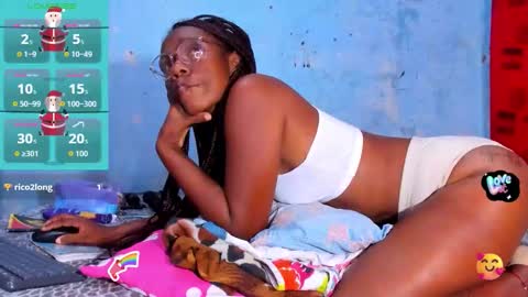 sandy  online show from 11-26-25, 02:12