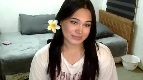 Snapshot of sangre_danaya chatting on 09-10-25, 04:40 DANAYA online show from 09-10-25, 04:40