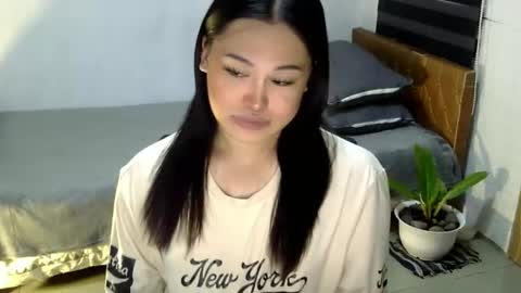 Snapshot of sangre_danaya chatting on 09-16-25, 06:47 DANAYA online show from 09-16-25, 06:47