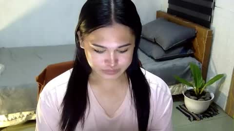 Snapshot of sangre_danaya chatting on 09-17-25, 06:42 DANAYA online show from 09-17-25, 06:42
