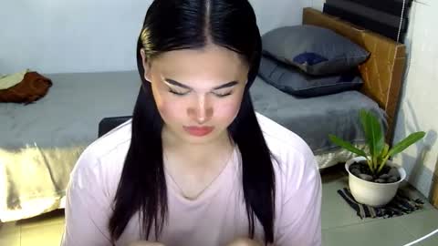 Snapshot of sangre_danaya chatting on 09-19-25, 09:54 DANAYA online show from 09-19-25, 09:54