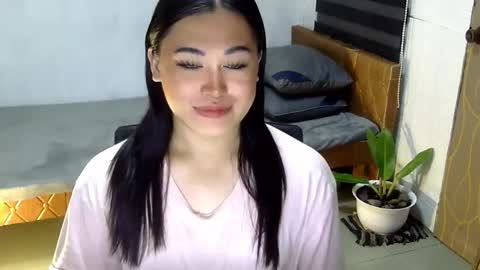 Snapshot of sangre_danaya chatting on 09-23-25, 10:29 DANAYA online show from 09-23-25, 10:29