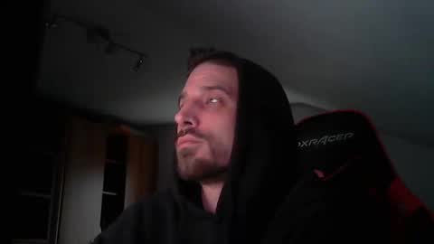 sanja72 online show from 11-10-25, 07:51