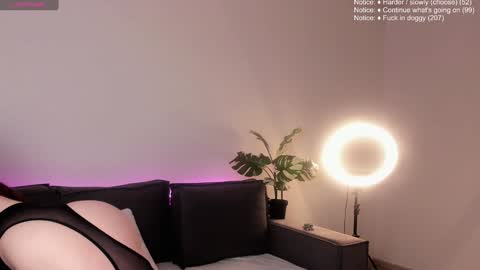 Sansa and Alex online show from 01-09-25, 02:33