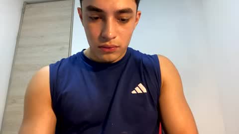 Snapshot of santi36rt chatting on 07-16-26, 12:16 santi36rt online show from 07-16-26, 12:16
