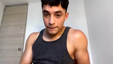 Snapshot of santi36rt chatting on 07-28-26, 09:36 santi36rt online show from 07-28-26, 09:36