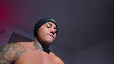Santi Ferrer online show from 05-13-26, 01:47