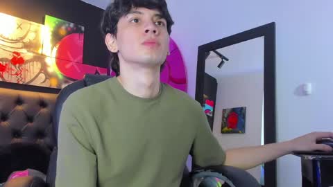 santi online show from 01-17-25, 02:39