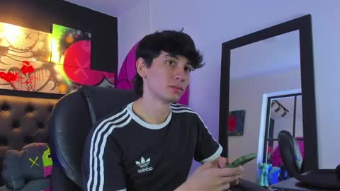 santi online show from 01-28-25, 03:46