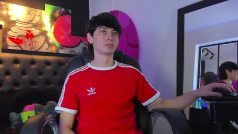 santi online show from 01-30-25, 01:42