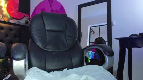 santi online show from 02-13-25, 09:06