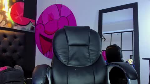 santi online show from 02-26-25, 04:03