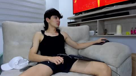 santi online show from 11-13-25, 03:38