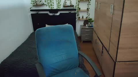 santi_ss online show from 05-13-26, 01:03