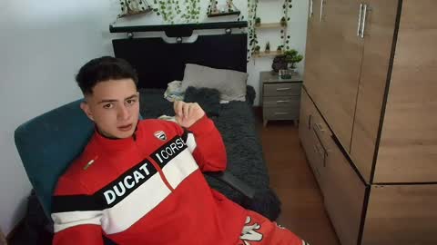 santi_ss online show from 05-20-26, 02:51