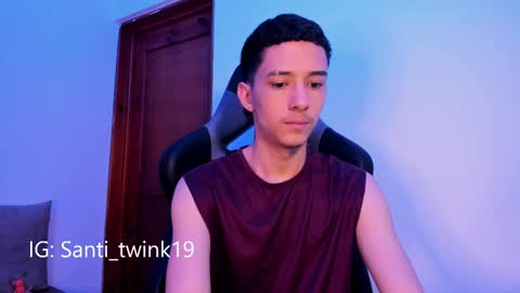 santi_twink19 online show from 02-11-25, 12:58