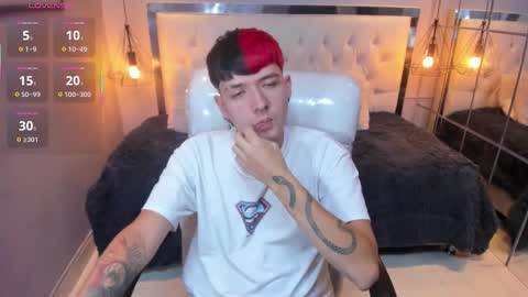 SANTIAGO  online show from 03-22-26, 10:24