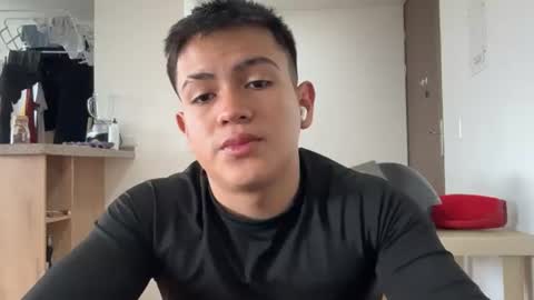 Snapshot of santiagomg_ chatting on 07-20-26, 08:11 santiagomg_ online show from 07-20-26, 08:11