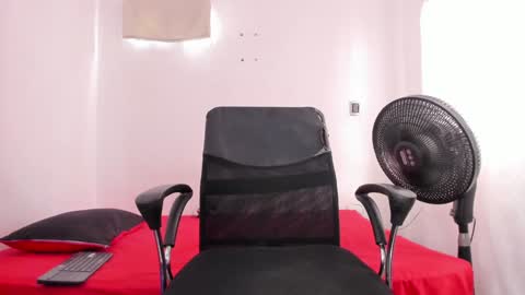 Julius Novachrono  online show from 01-29-25, 08:46