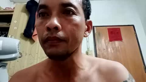 santichai561323 online show from 02-03-25, 12:58