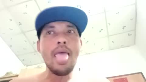 santichai561323 online show from 02-13-25, 06:09