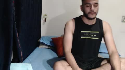 Snapshot of santiexxx chatting on 10-30-25, 02:46 santiexxx online show from 10-30-25, 02:46