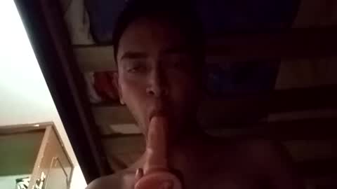 Snapshot of santigalvis1923 chatting on 03-27-26, 02:06 santigalvis1923 online show from 03-27-26, 02:06