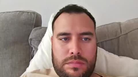 Snapshot of santimarley12 chatting on 04-18-26, 08:53 Thiago.... online show from 04-18-26, 08:53