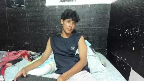santos online show from 06-12-26, 04:00