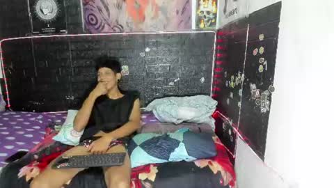 santos online show from 06-26-26, 03:33