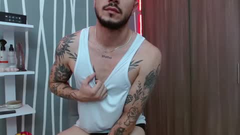 Santy Torres online show from 11-05-25, 03:17