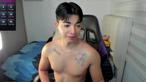 Mr. Santiago online show from 10-21-25, 01:23