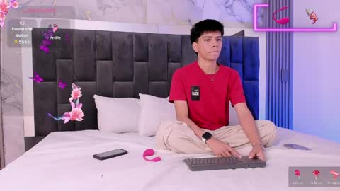 Santiago Carrington online show from 04-10-26, 02:22