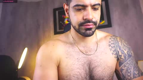Snapshot of santy_king25 chatting on 04-22-26, 09:55 santiago online show from 04-22-26, 09:55